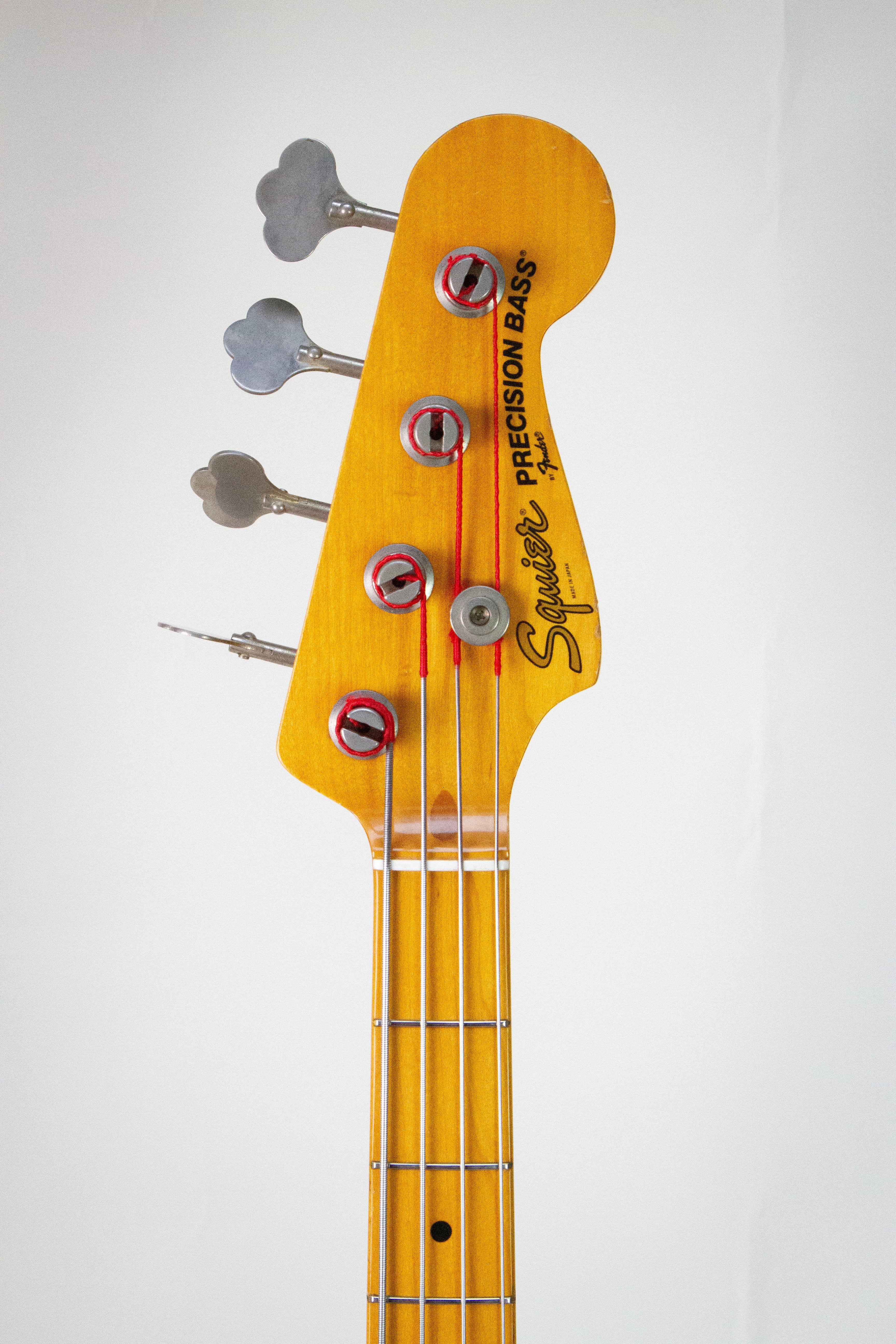 Squier JV Precision Bass 1983 Headstock