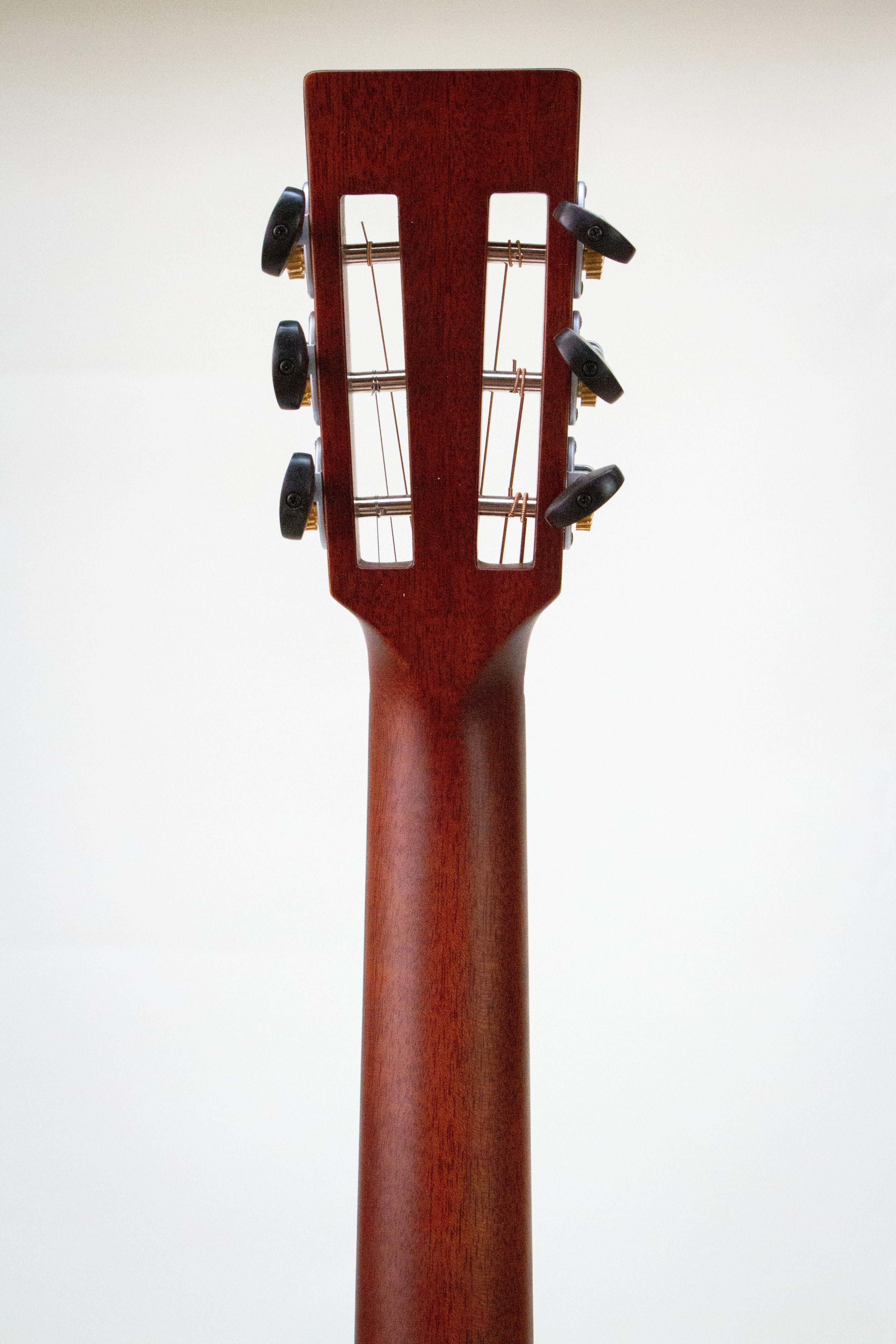 Auden Emily Rose Cedar Mahogany - Regent Sounds